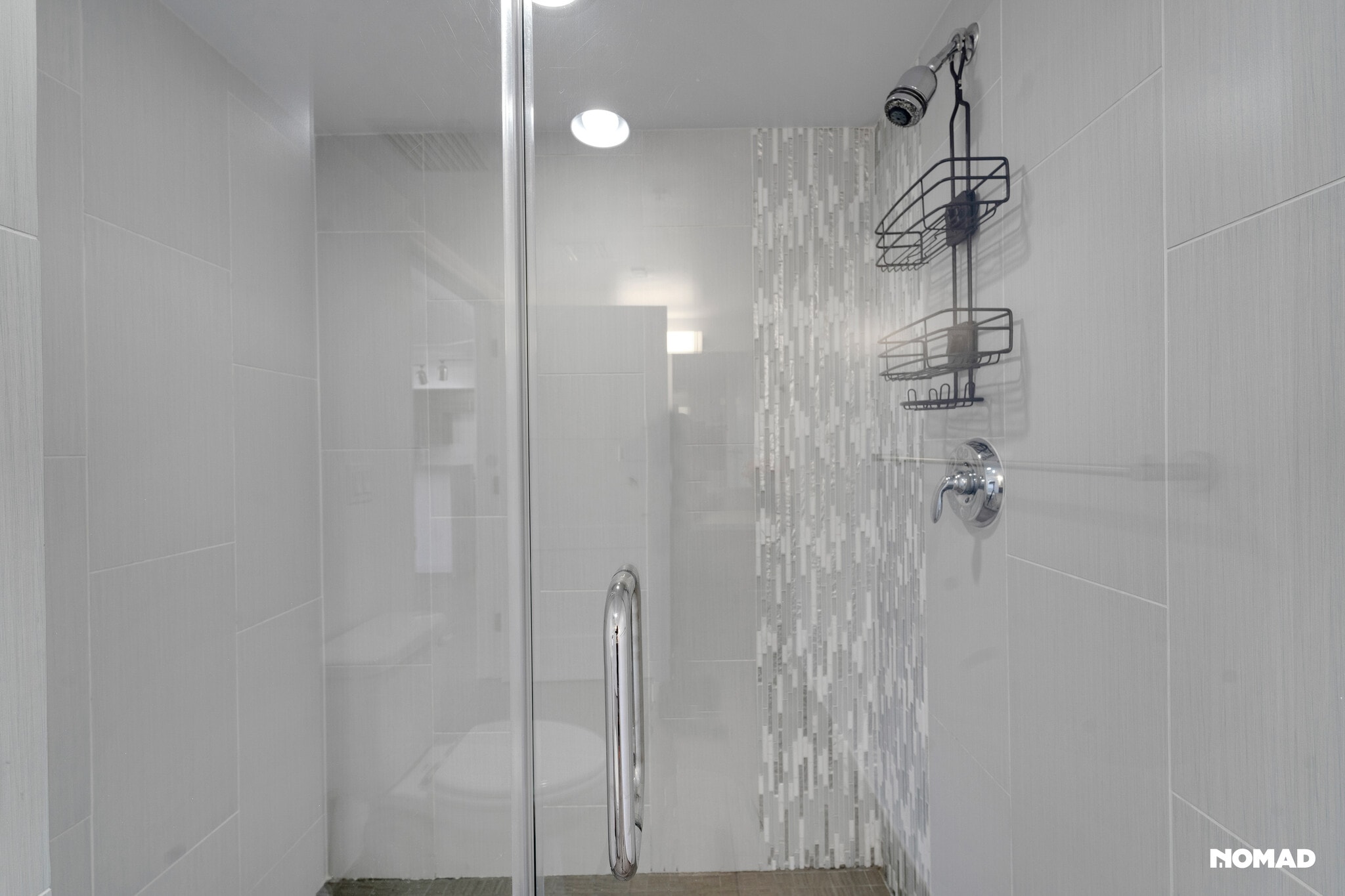Guest Bathroom - 535 W Thomas Rd