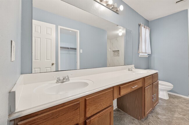 Building Photo - 17319 Lobo Trail