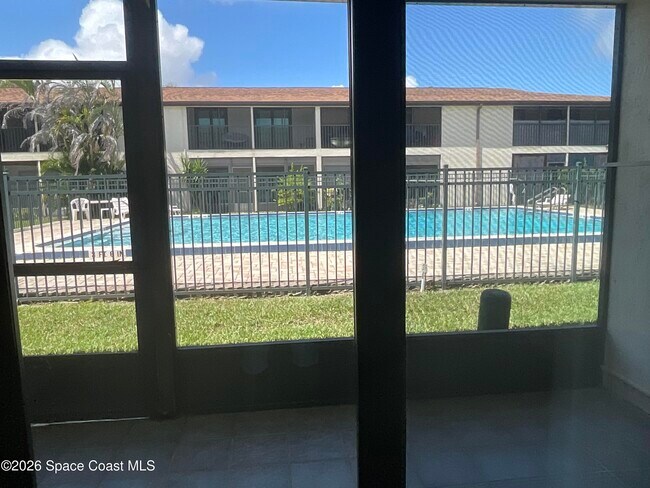 Building Photo - 435 Catamaran Dr