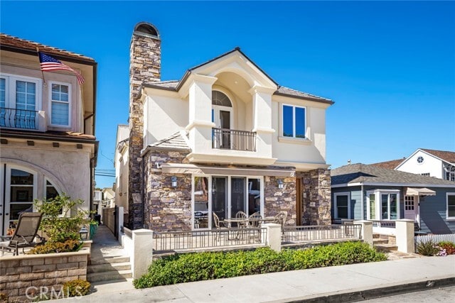 Building Photo - 119 Opal Ave