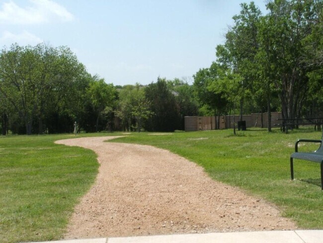 Building Photo - 14001 Cambourne Dr