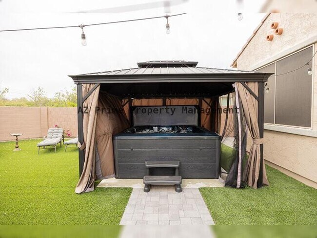 Building Photo - 11777 S 51st Dr