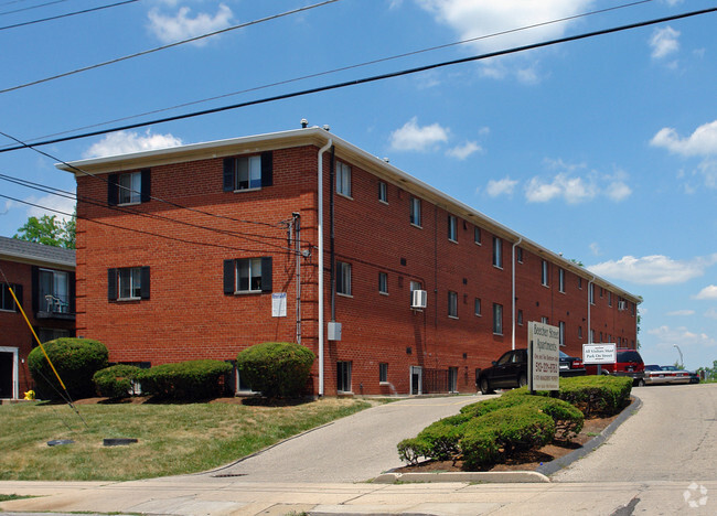 Beecher Apartments - Beecher Street