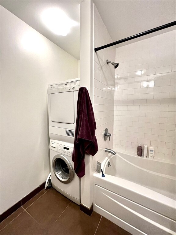 Building Photo - 40 Fay St