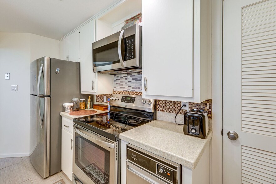 Building Photo - 1735 Spyglass Dr