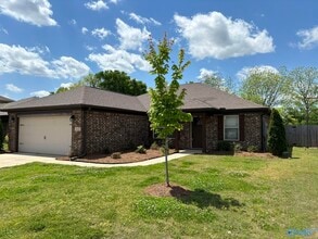 Building Photo - 112 Beaver Brook Pl
