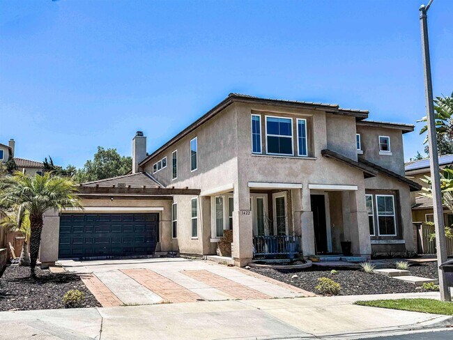 Building Photo - 1422 Antioch Ave