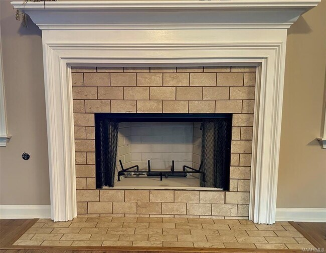Building Photo - 9013 Black Cherry Trl