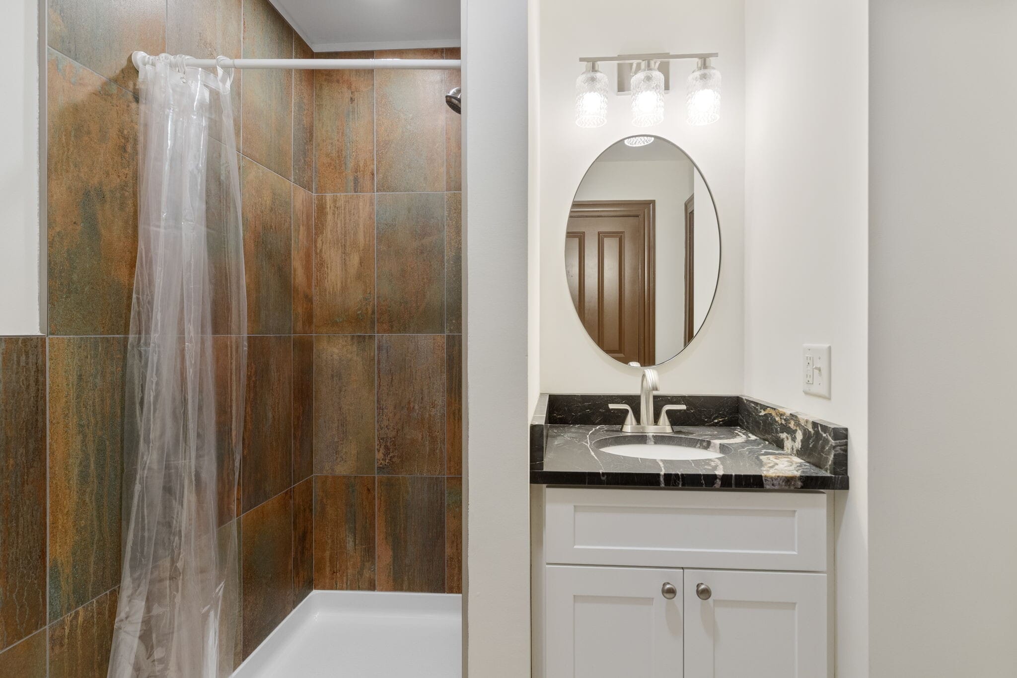 Building Photo - 88 Putnam Ave