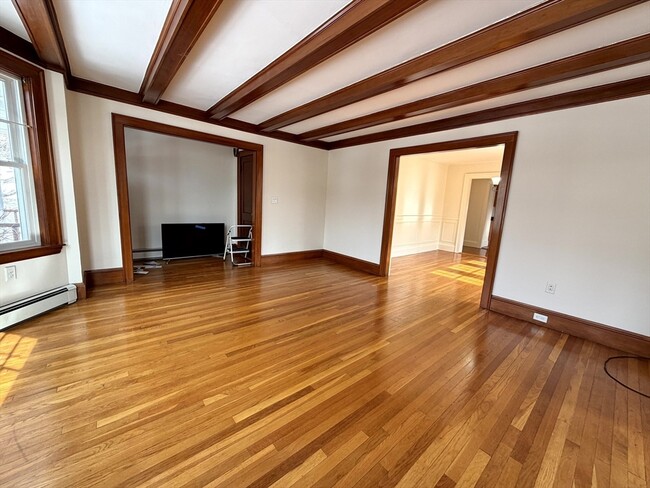 Building Photo - 31 Oakley Rd