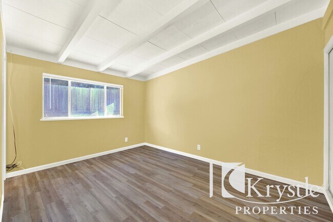 Building Photo - Updated Vallejo Home with Large Yard and 2-Car Garage