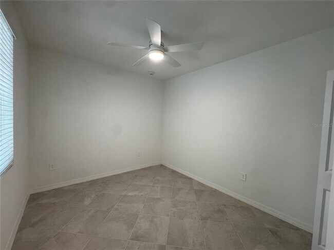 Building Photo - 18923 Scallop Lp