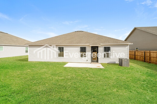 Building Photo - 23128 S Mae Dr