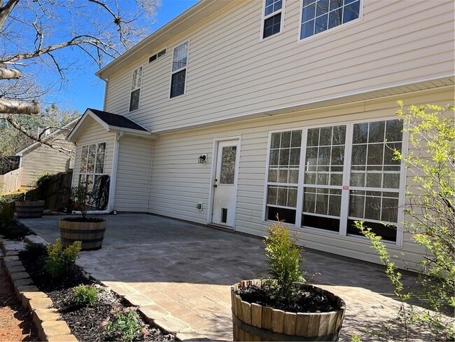 Building Photo - 2415 Hamilton Parc Ln NE