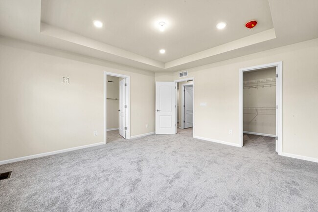 Building Photo - 104 Addison Cir