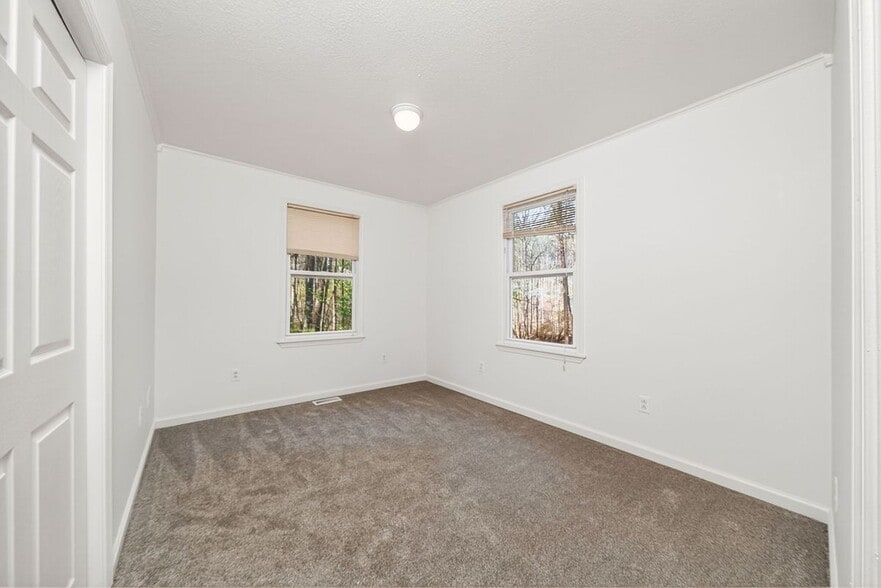 Building Photo - 4067 Blaylock Rd