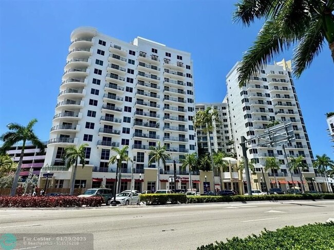 Building Photo - 1830 Radius Dr