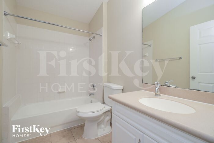 Building Photo - 7439 Little Pond Ct