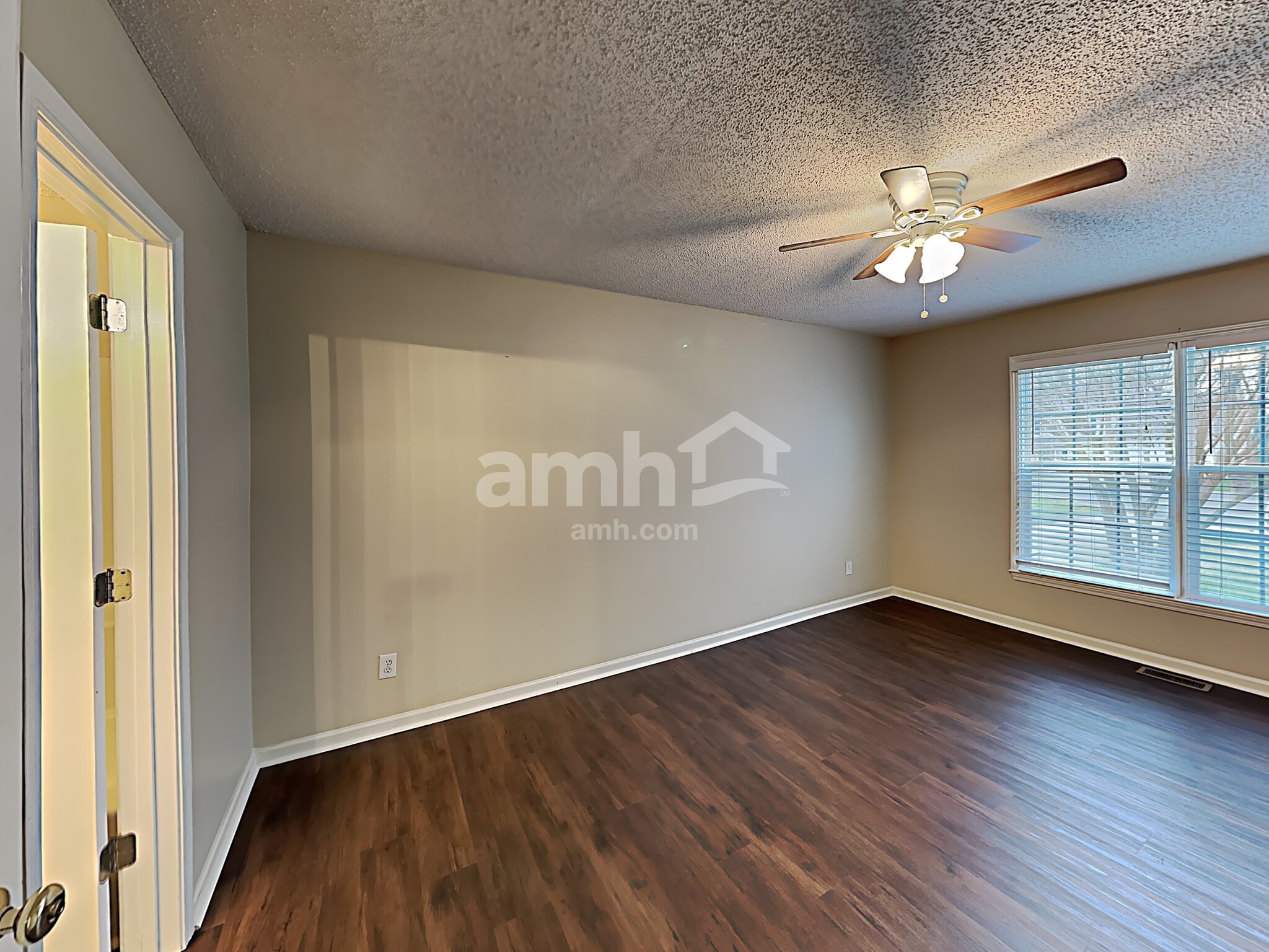 Building Photo - 2308 Genesis Dr