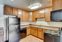 Building Photo - Hills