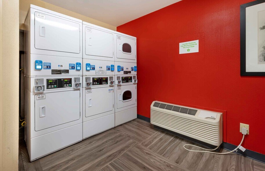 Building Photo - Furnished Studio-Chicago - Romeoville - Bo...