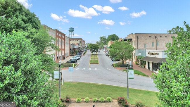 Building Photo - 78 Standing Rock Rd