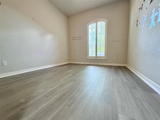 Building Photo - 13809 Field Spar Dr