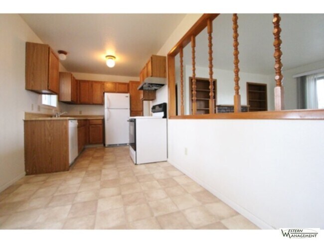 Building Photo - &#40;&#41;  Check this one out!