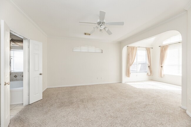 Building Photo - 15435 Stoneridge Park Ln