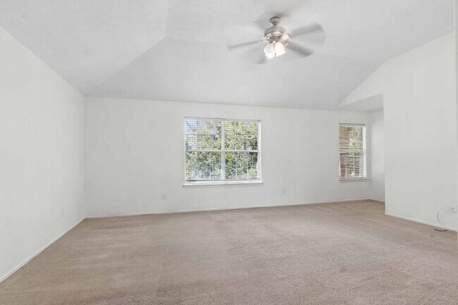 Building Photo - 10418 Iris Lake Ct
