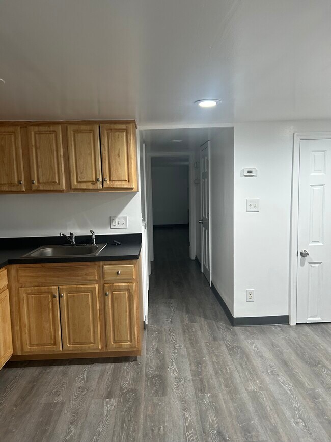 Building Photo - 43 First Street