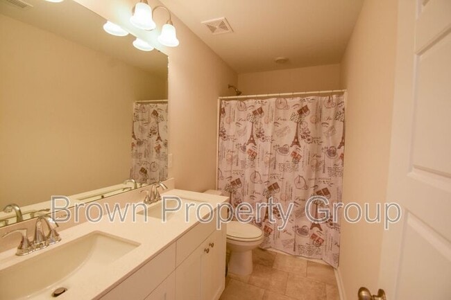 Building Photo - 5967 Gator Wy