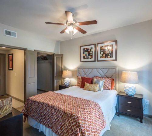 Building Photo - Resort-Style Amenities & $99 App Fee Only!
