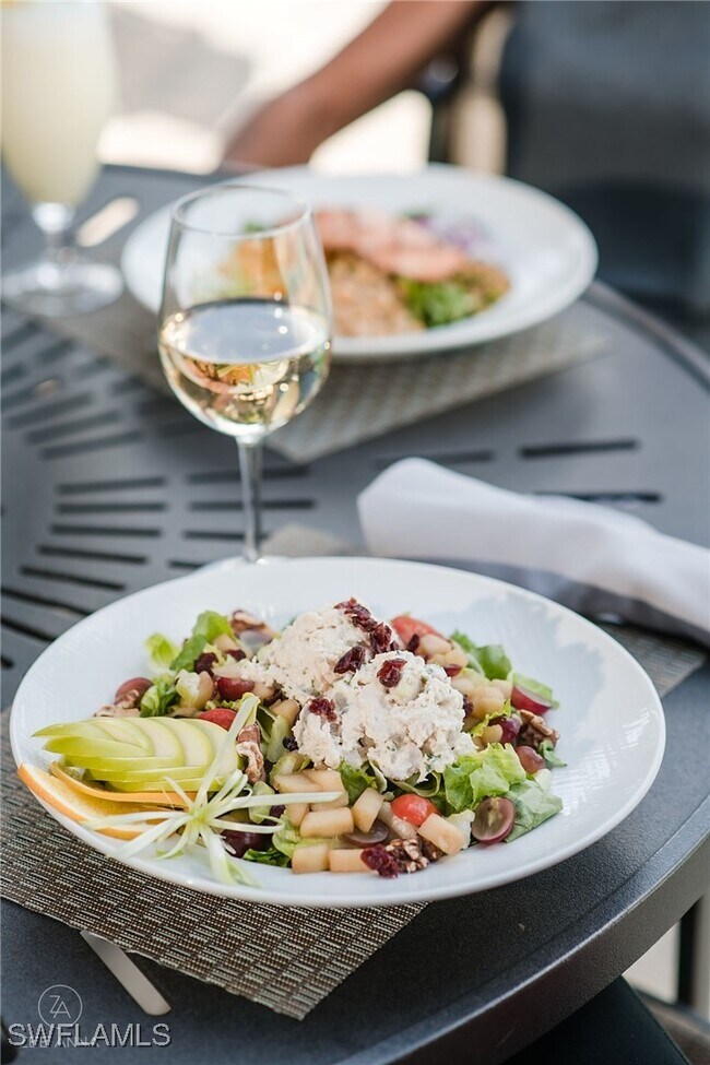 Building Photo - 3425 Grand Cypress Dr