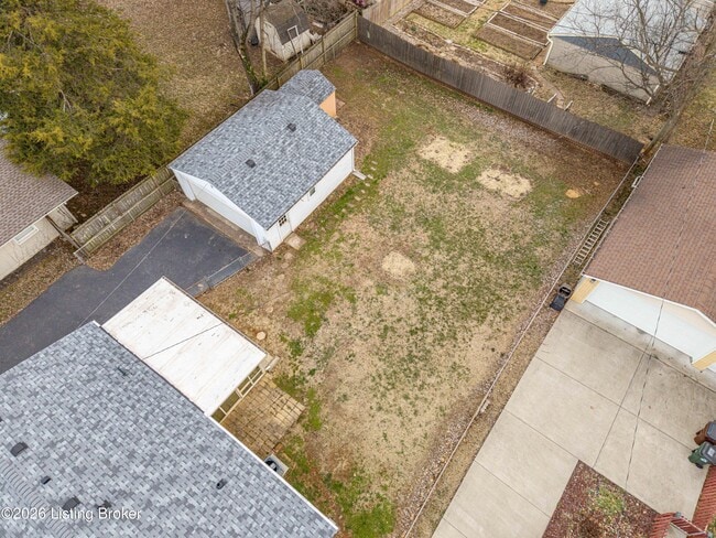 Building Photo - 1904 Wickham Way