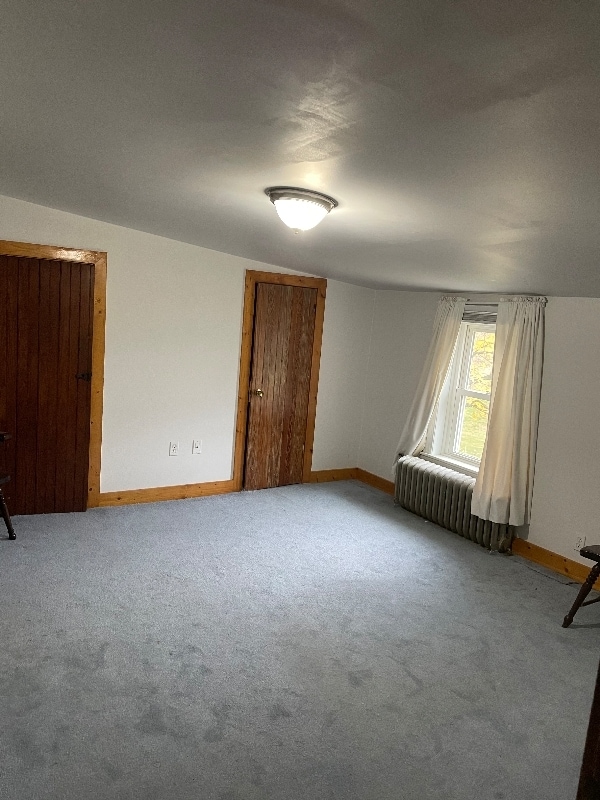 Building Photo - 913 Grange Rd