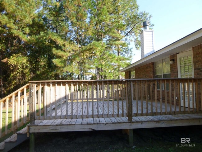 Building Photo - 30738 Pinyon Dr
