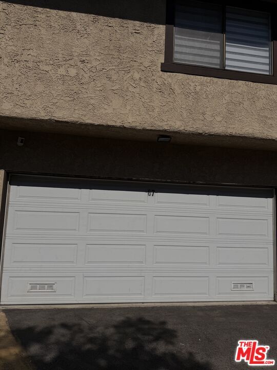 Building Photo - 8601 Sunland Blvd