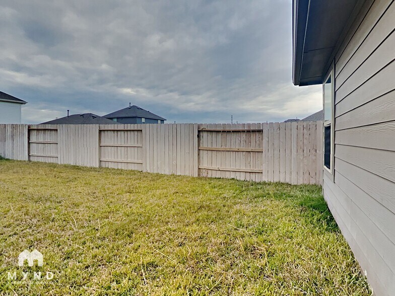 Building Photo - 26815 Wilderye Cv Ln