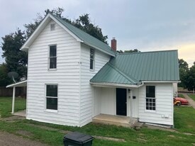 Building Photo - 515 Vine St