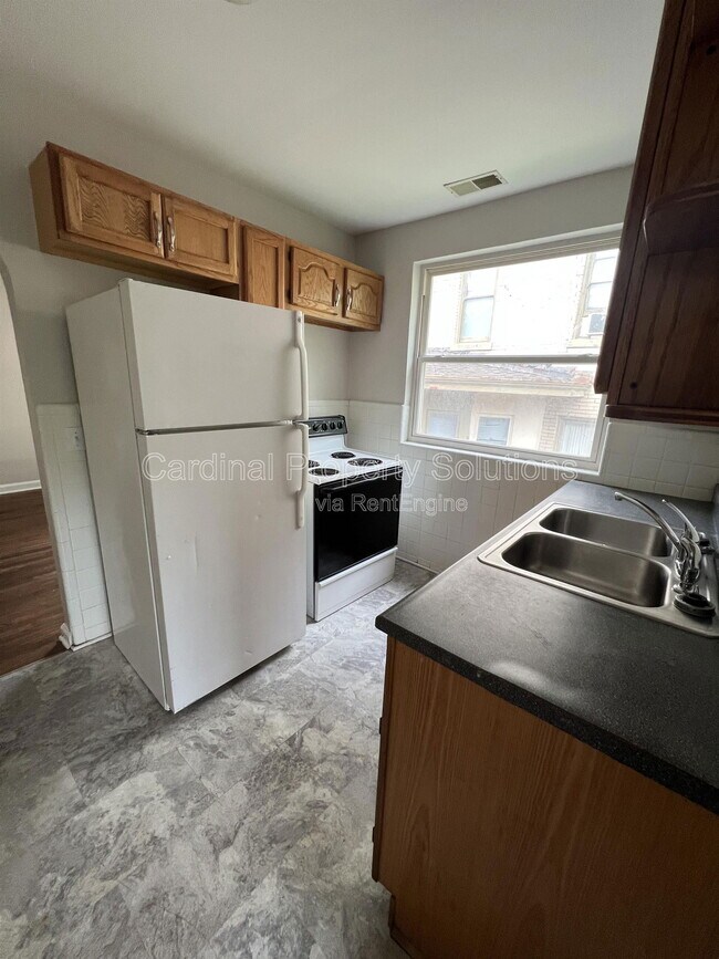 Building Photo - 436 Glenwood Ave