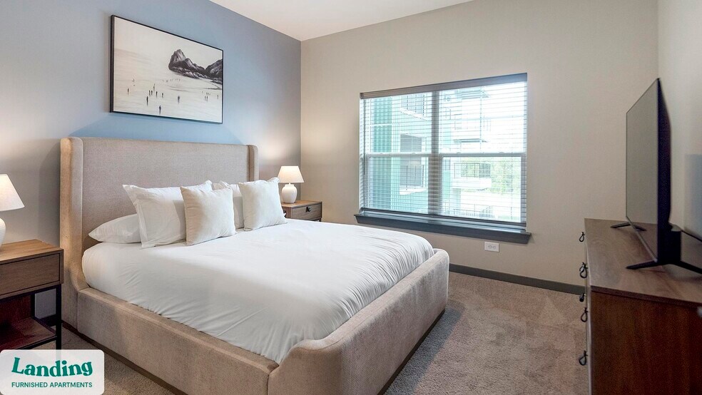 Building Photo - 645 N Front St