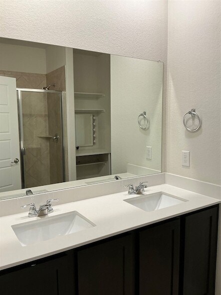 Building Photo - 152 Whitetail Wy