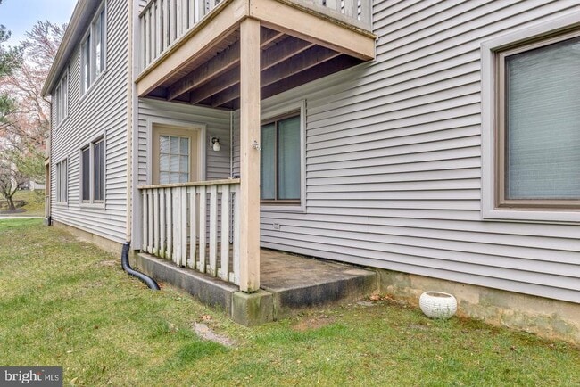 Building Photo - 1929 The Woods II