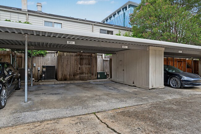 Building Photo - 3721 Wakeforest Ave.