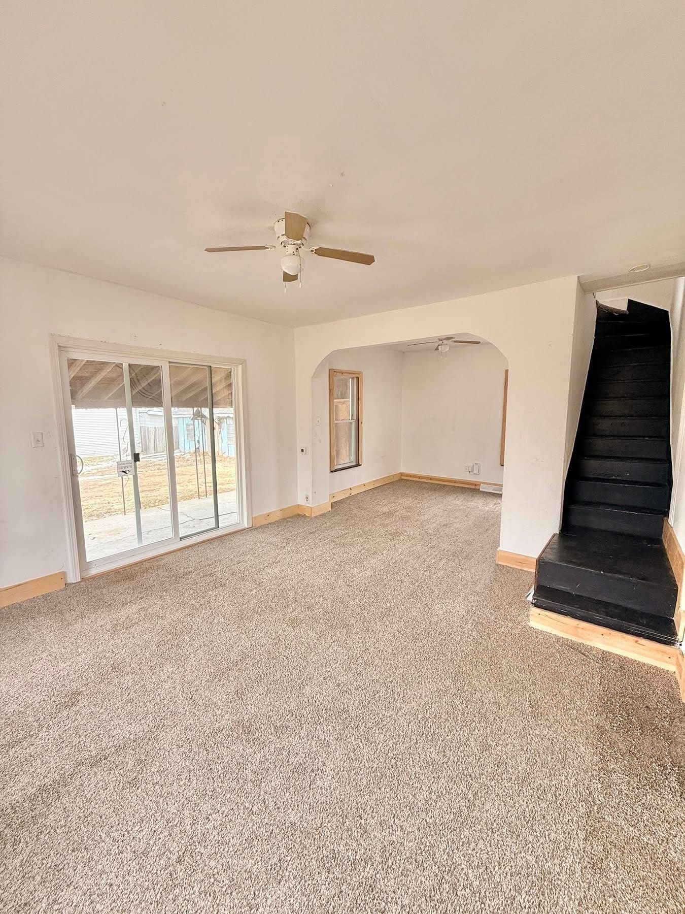 Building Photo - 705 Beautiful St