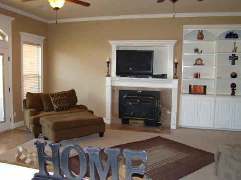 Building Photo - 5309 Cypress Dr