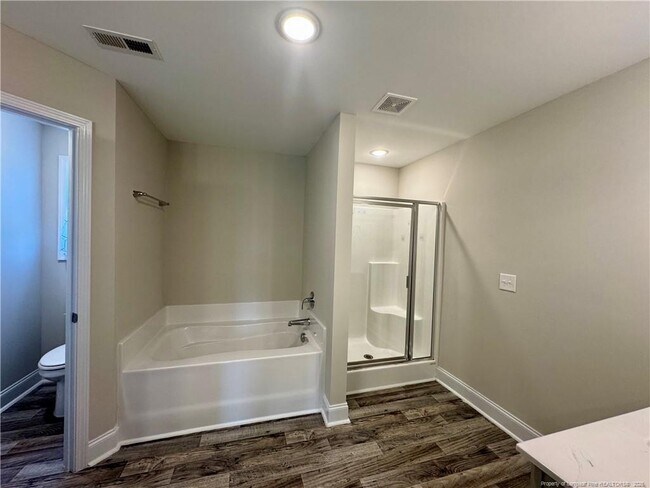 Building Photo - 75 Doubletree Ln