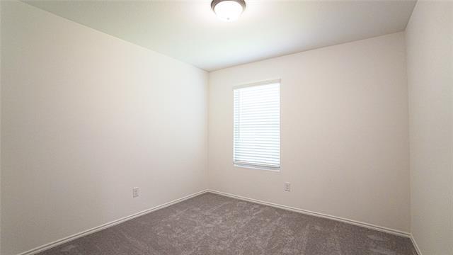 Building Photo - 2043 Pleasant Knoll Cir