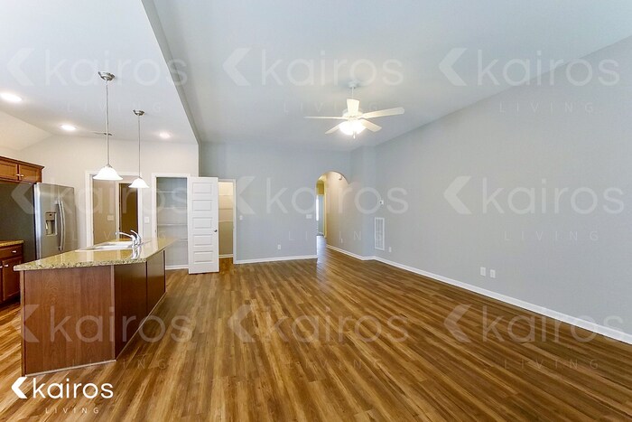 Building Photo - 6951 Brightwell Ln